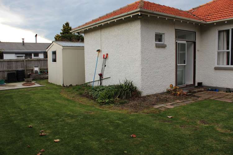 7 Momorangi Crescent Redwood_12