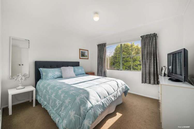 2/136 Awaruku Road Torbay_6