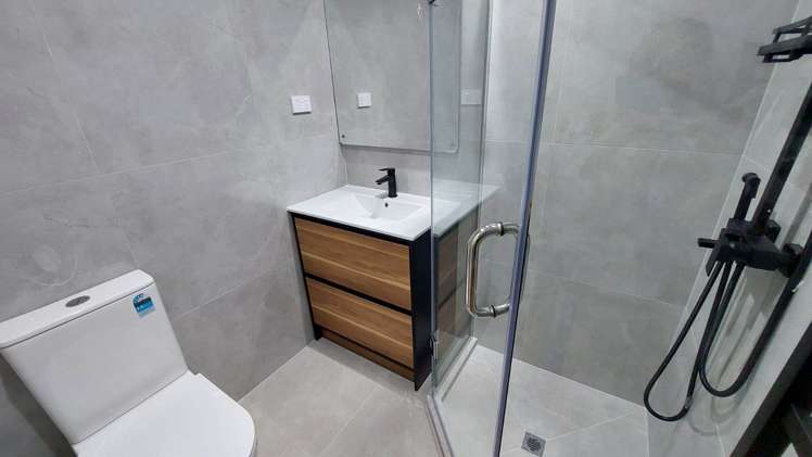 130a Solar Road Glen Eden_6