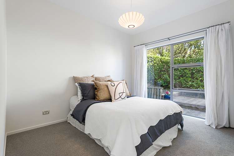 358 Waikawa Road Waikawa_11