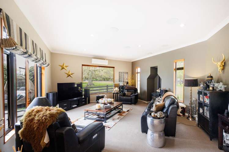 7 Titirangi Drive Fitzherbert_16