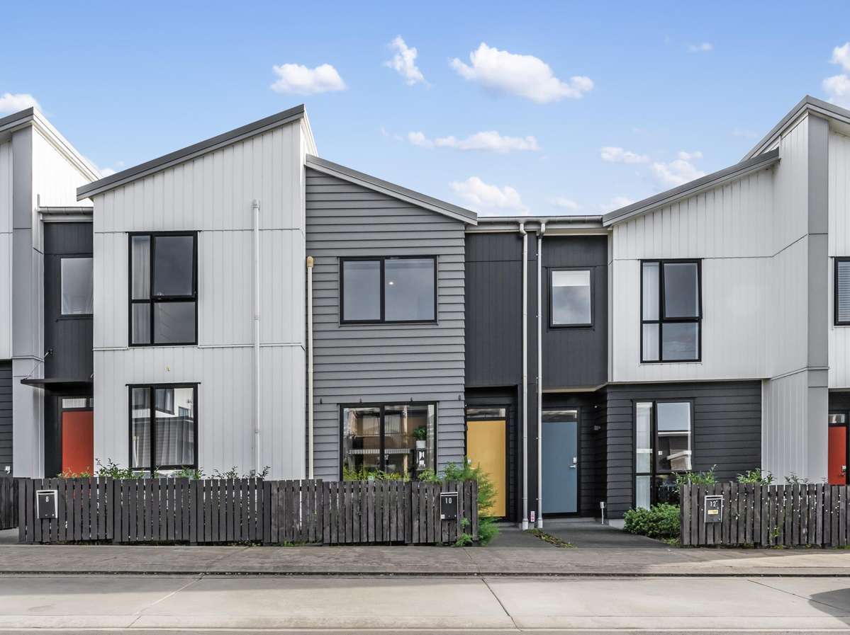 10 Malcolm Calder Road_0