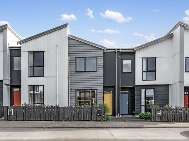 Affordable and loveable – two beds plus study!