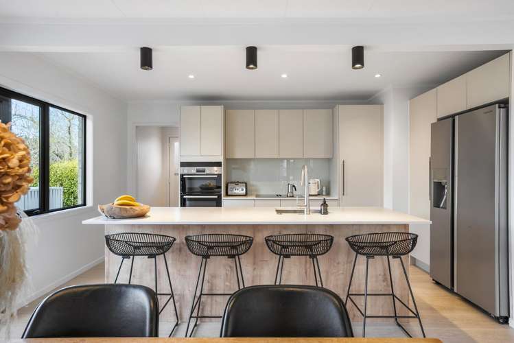 25 Alexis Avenue Mount Albert_1