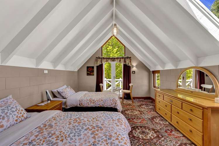 181 McHughs Road Swannanoa_11