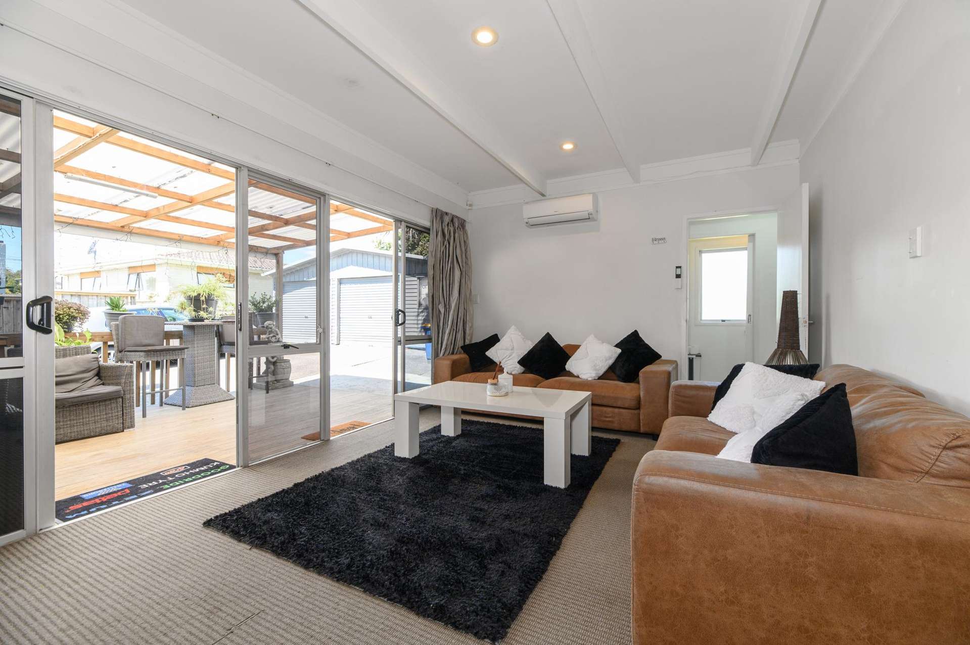 2/24 Newington Road Henderson_0