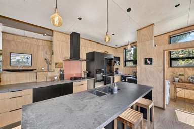 18 Deeming Road_2