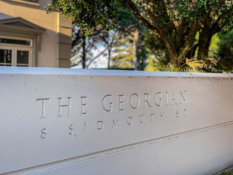 14/8 Sidmouth Street Mairangi Bay_27