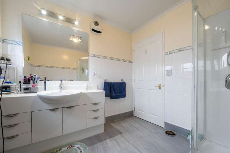 3 Craig Street Waikiwi_17