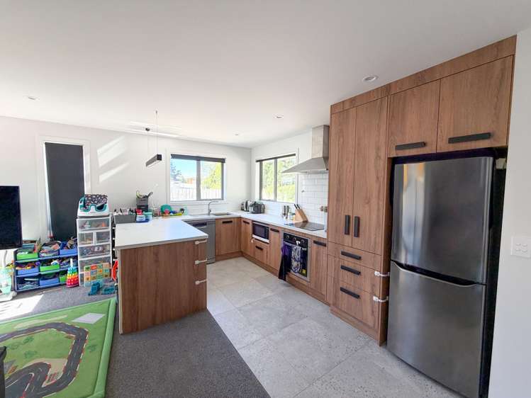 1/75A Boundary Road_2