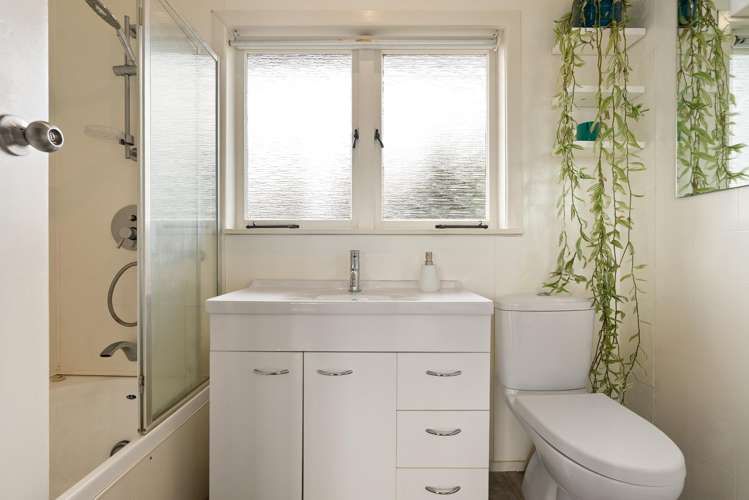 50 Selwyn Road Cockle Bay_13