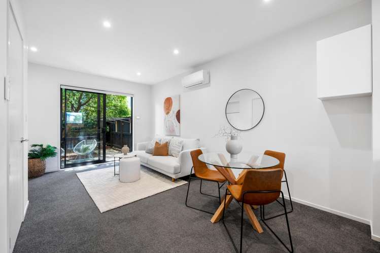 14 Arvo Lane Hobsonville_3