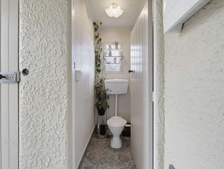 582 Main Road Stoke Stoke_23