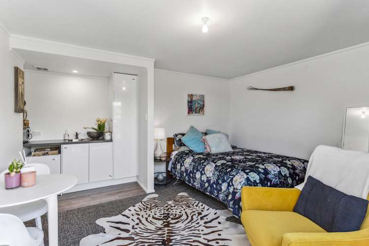 8 Norna Grove Waikawa Beach_33