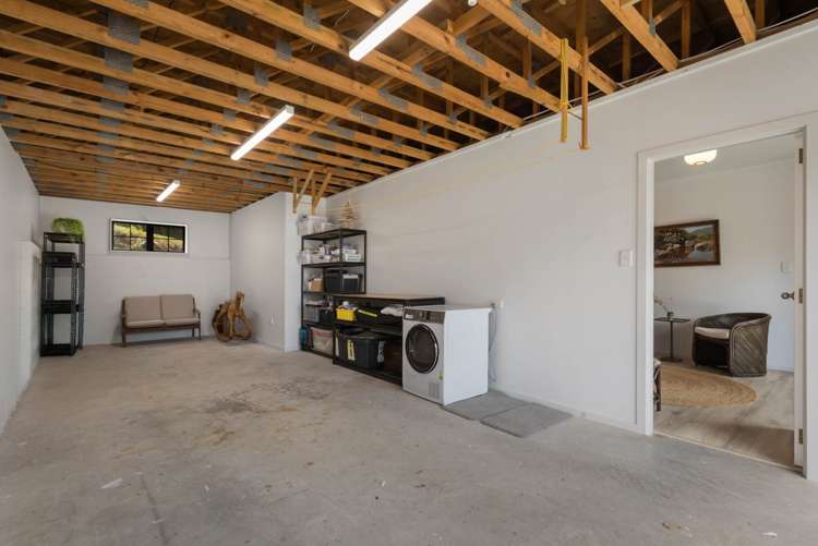 25 Pohutukawa Drive Athenree_31