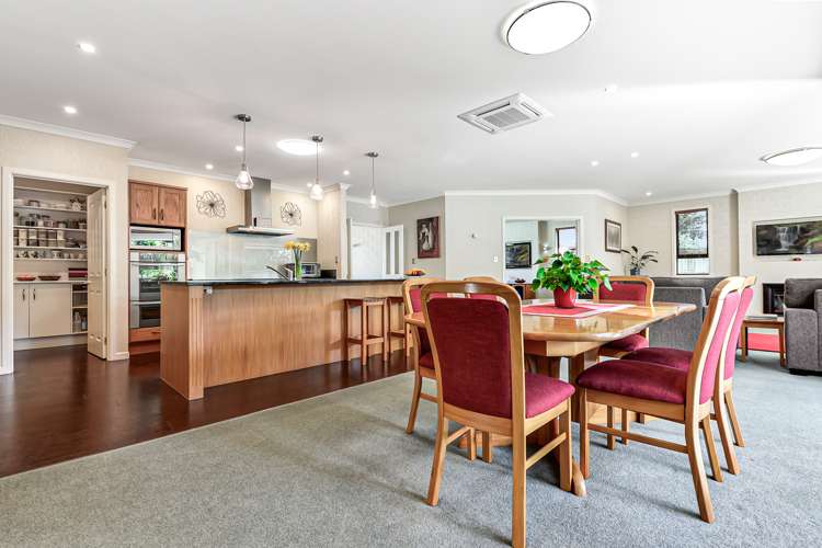 55 Palliser Drive Huntington_13