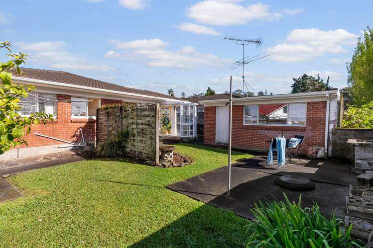 2/12 Keldale Place Forrest Hill_11