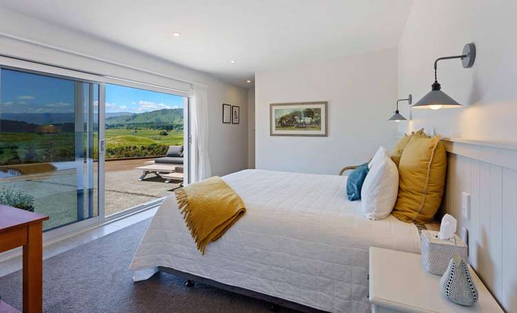 104 Raukawa Road Peka Peka_21