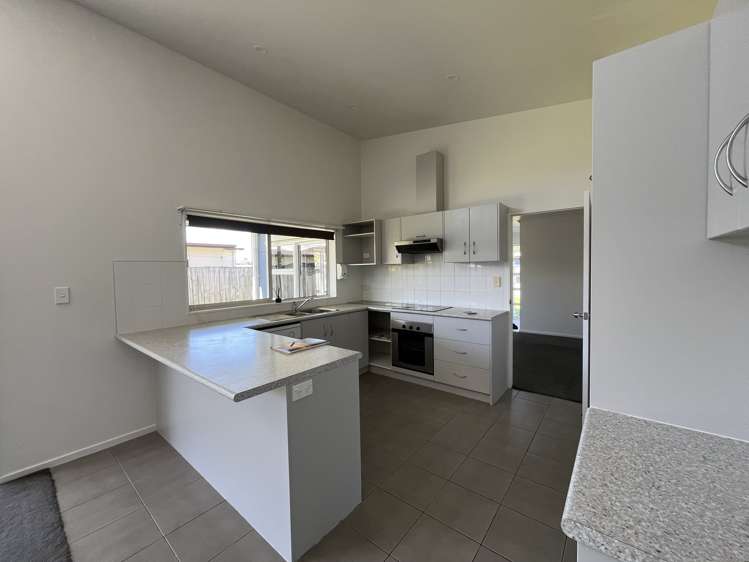 50 Tamure Place Ruakaka_8