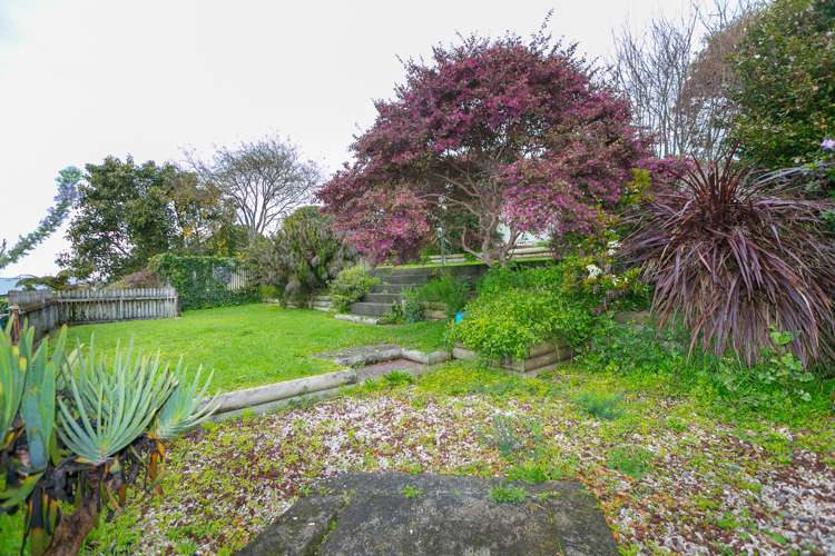 69 Mould Street Waitara_14