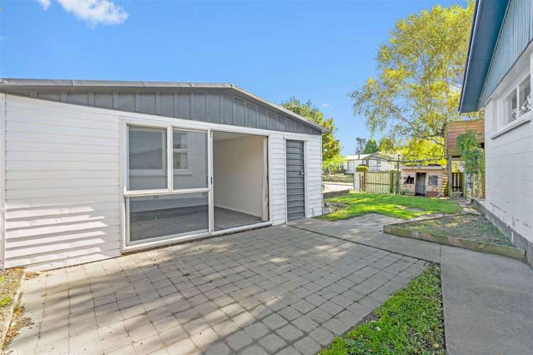 37 Kathleen Crescent Hornby_18