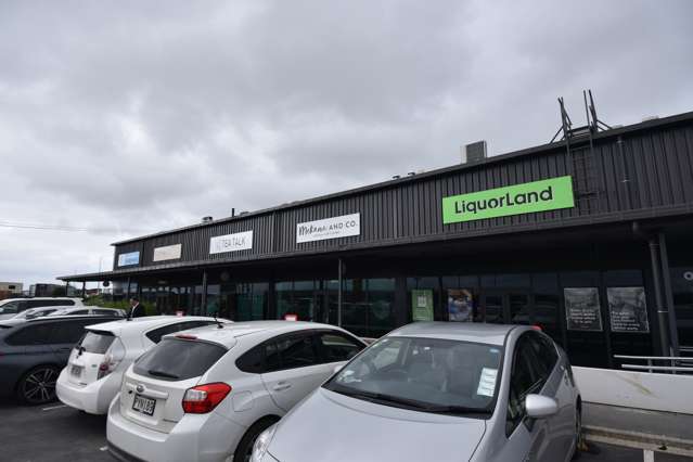 Shop 3/120 Hobsonville Road Hobsonville_4