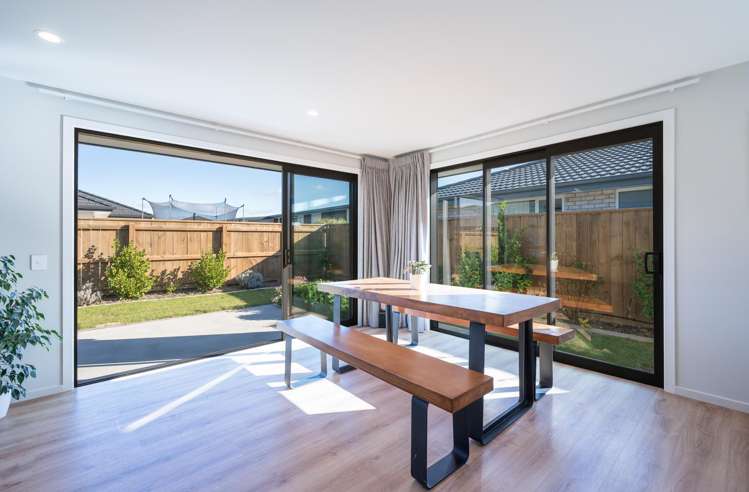 5 Esher Lane_5
