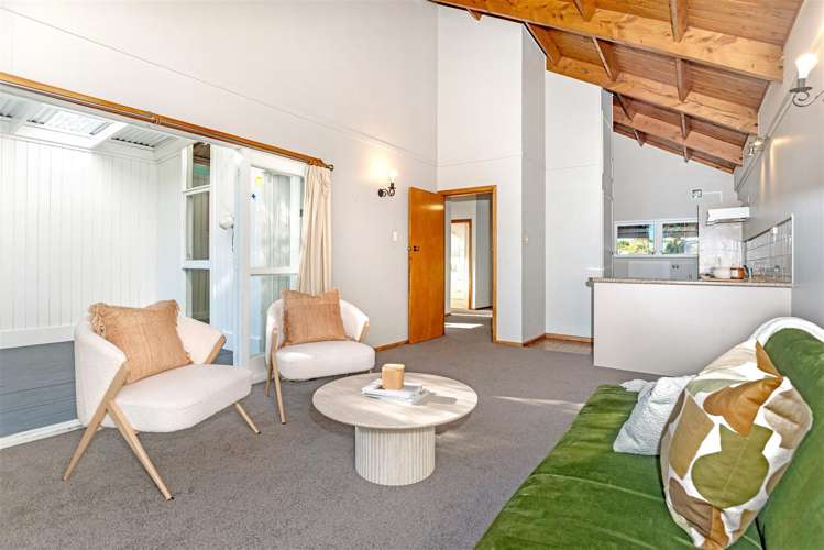 28 De Lautour Road Inner Kaiti_8