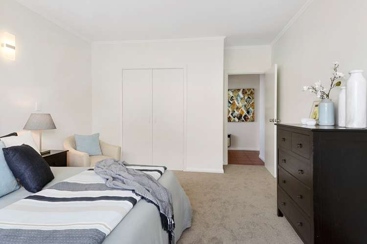 3/31 Clonbern Road Remuera_13