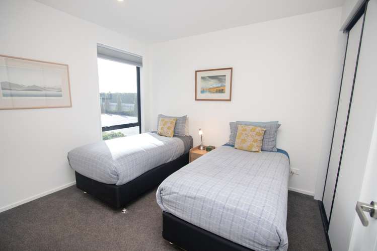 71 Racecourse Road Allenton_12
