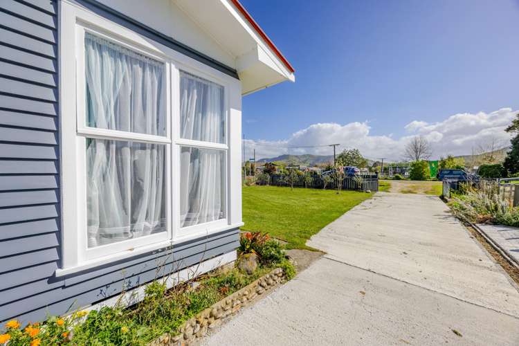 10 Jones Street Porangahau_14