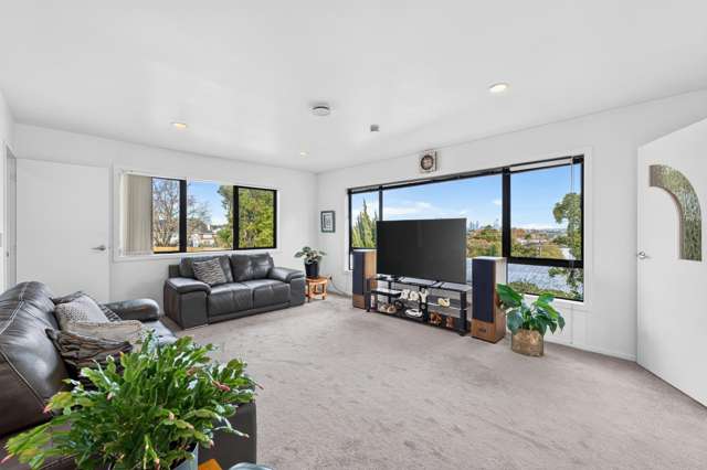 2/51 Merani Street Belmont_3