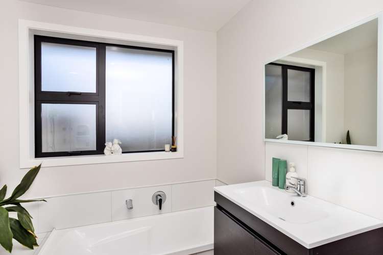 29 Ochail Way Otatara_33