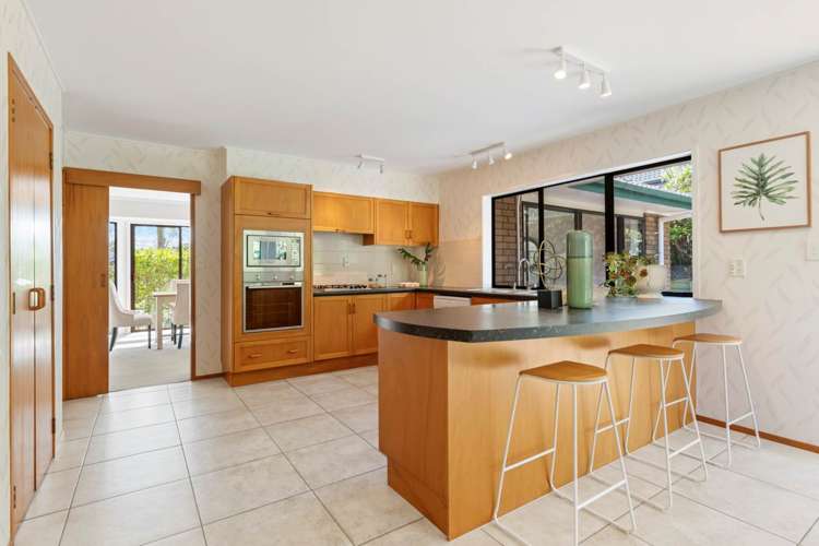 12 Meadowland Drive Somerville_6