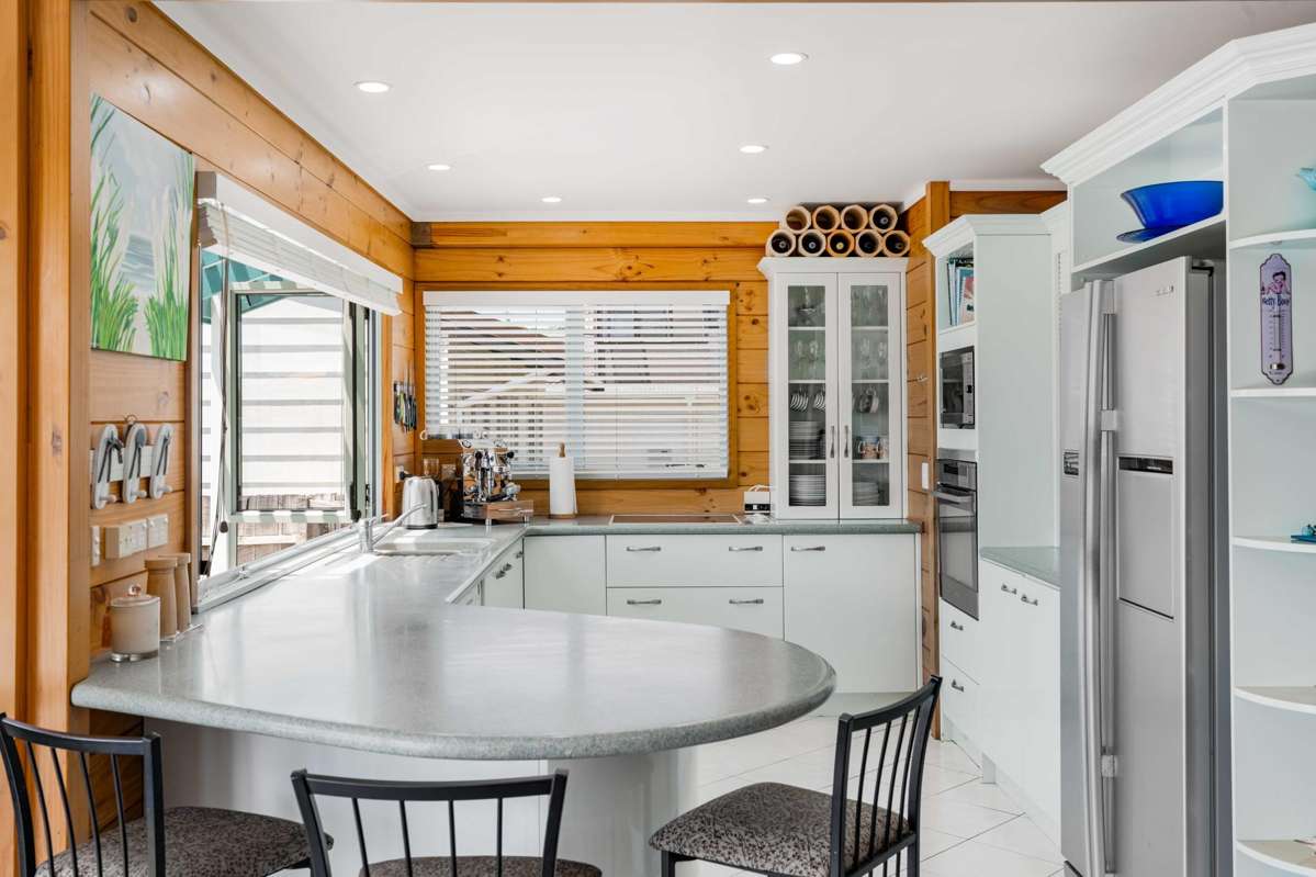 137 Captain Cook Road_5