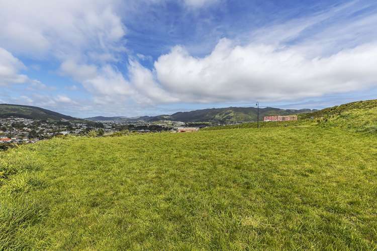 3 Te Arapito Close Aotea_5