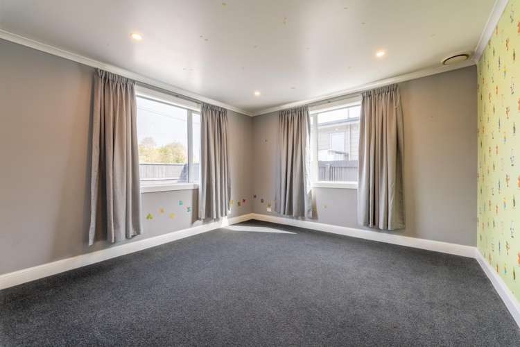 31 Richard Pearse Drive Temuka_10