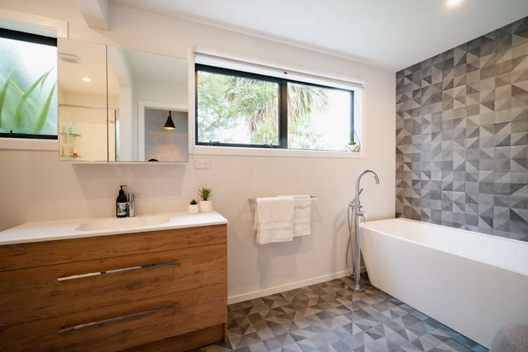 6 Gladstone Road North Mosgiel_15