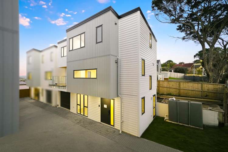 Lot 1/10 Tusac Place Totara Vale_22