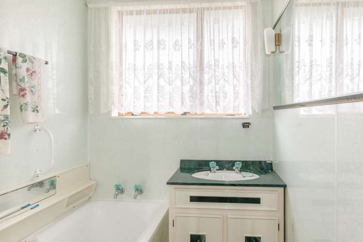 4 Martin Place Carters Beach_11