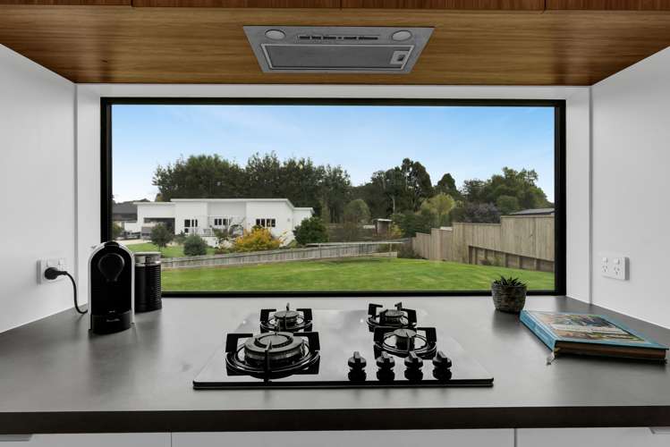 33 Aratapu Street Waitara_11