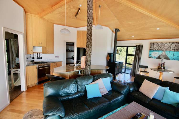 206C Silverstream Falls ROW Whenuakite_17