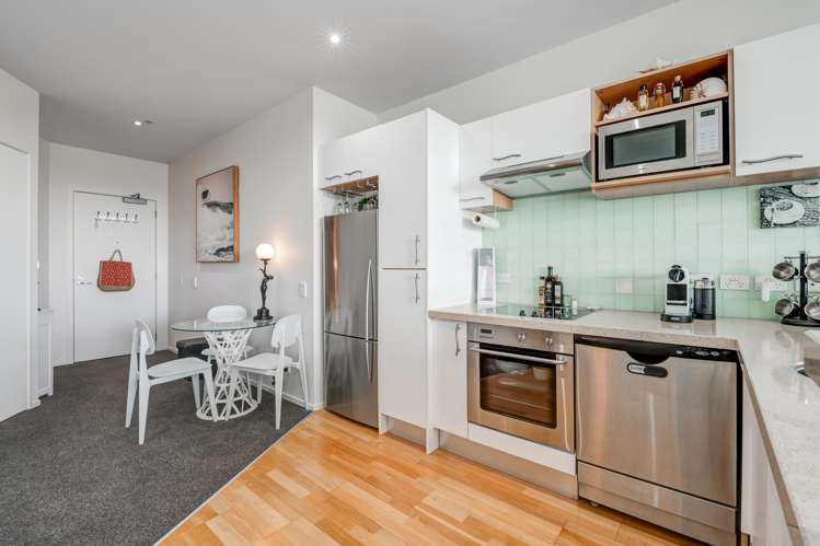 1110/11 Tamariki Avenue Orewa_10