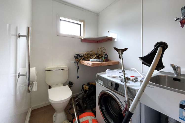 675 Te Waitere Road Taharoa_10