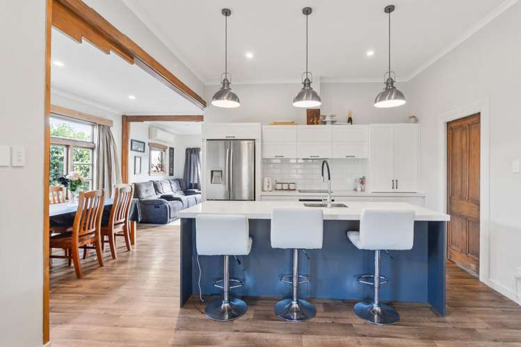 52 Tawa Street_5