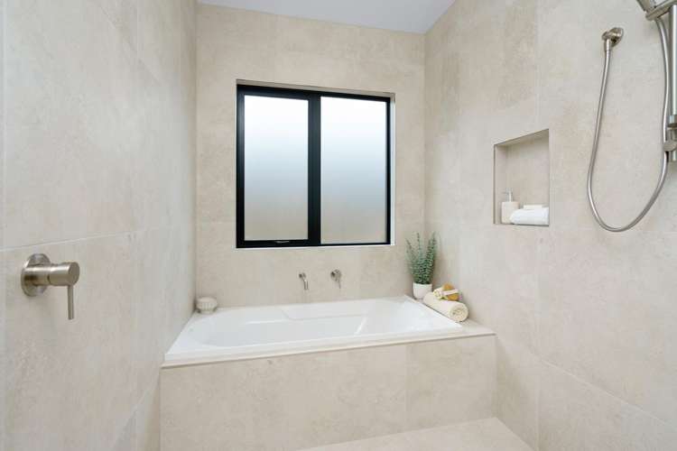 10 Mary Ann Drive Cambridge_16