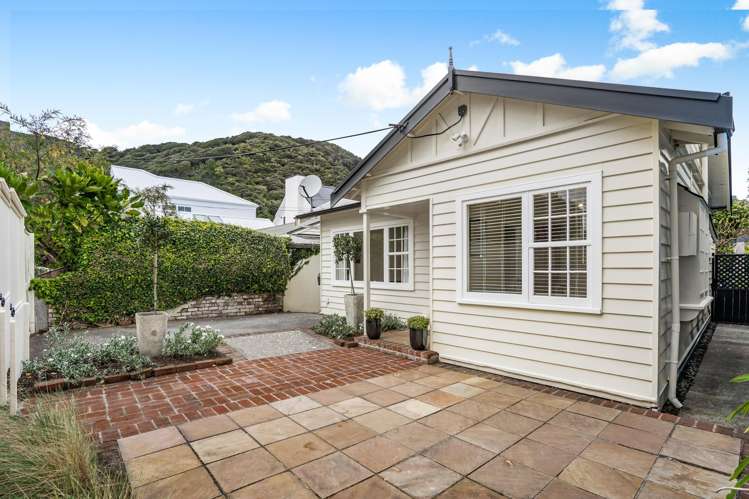 25 Hinau Street Eastbourne_1