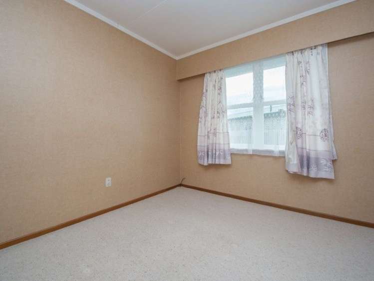 19 Forth Crescent Glenview_10