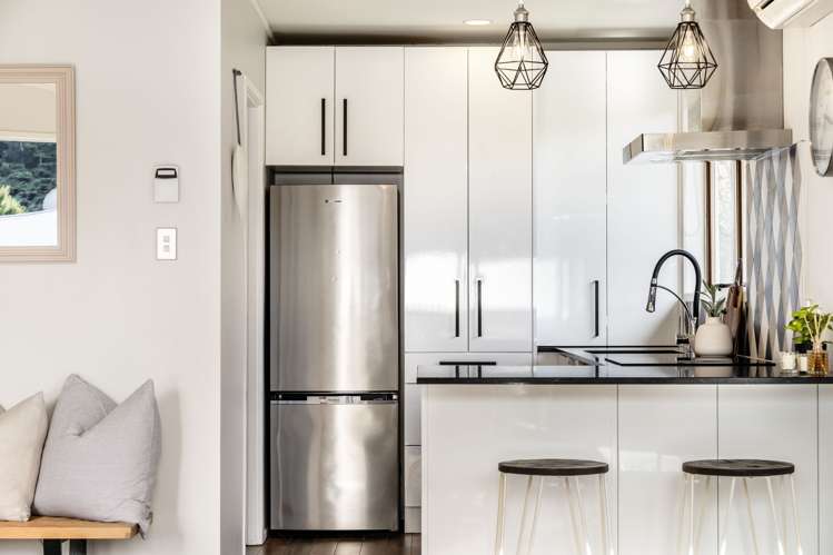 1/26 Glastron Place Bayview_6