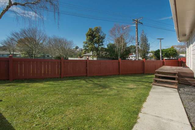 43 Hall Road Matua_3